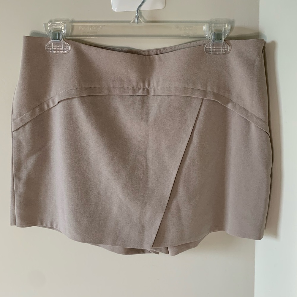 skorts